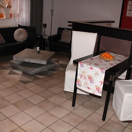 Wohnen In Einer Privatstrasse Marl Exterior foto